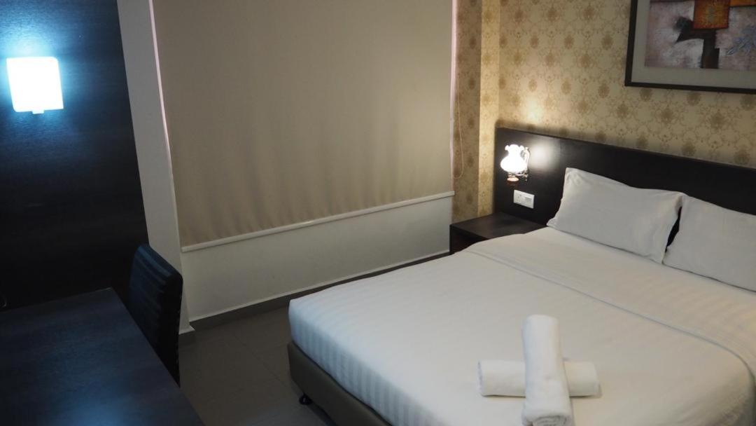 Hotel 906 Kota Laksamana